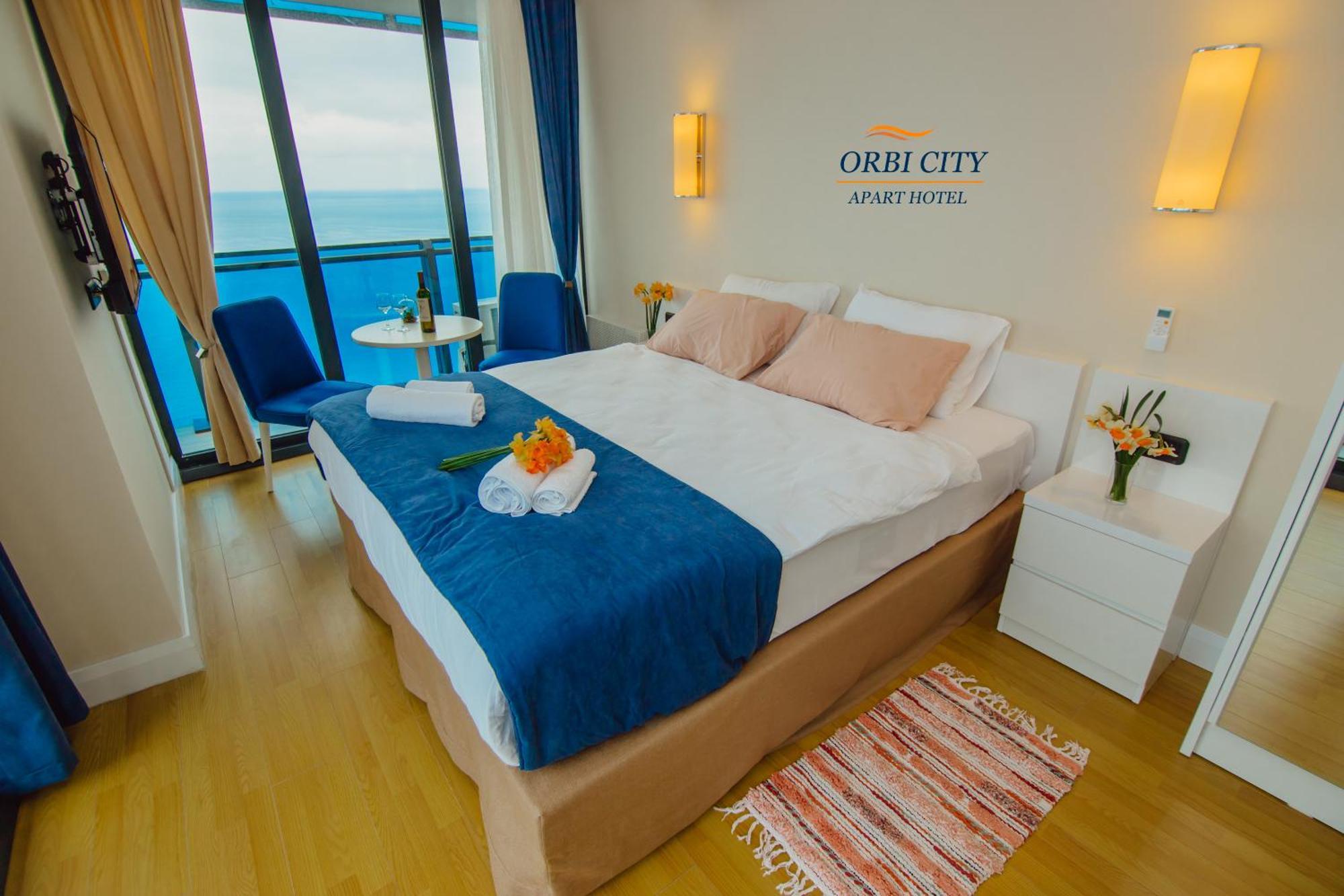 Apart-Hotel Orbi City Batumi Exterior foto